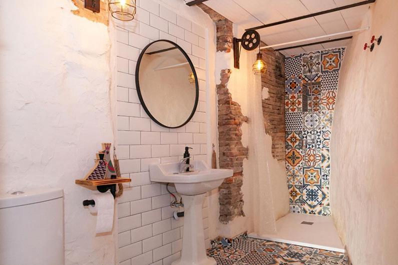 Apartamentos Bocairenthomes, En Pleno Centro De Bocairent, Con Pequena Piscina Y Parking Privado Eksteriør billede