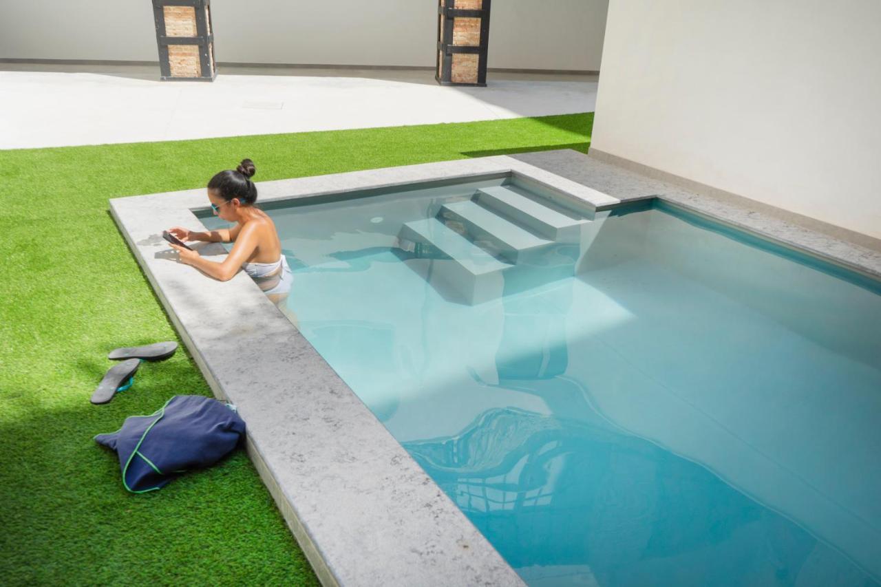 Apartamentos Bocairenthomes, En Pleno Centro De Bocairent, Con Pequena Piscina Y Parking Privado Eksteriør billede