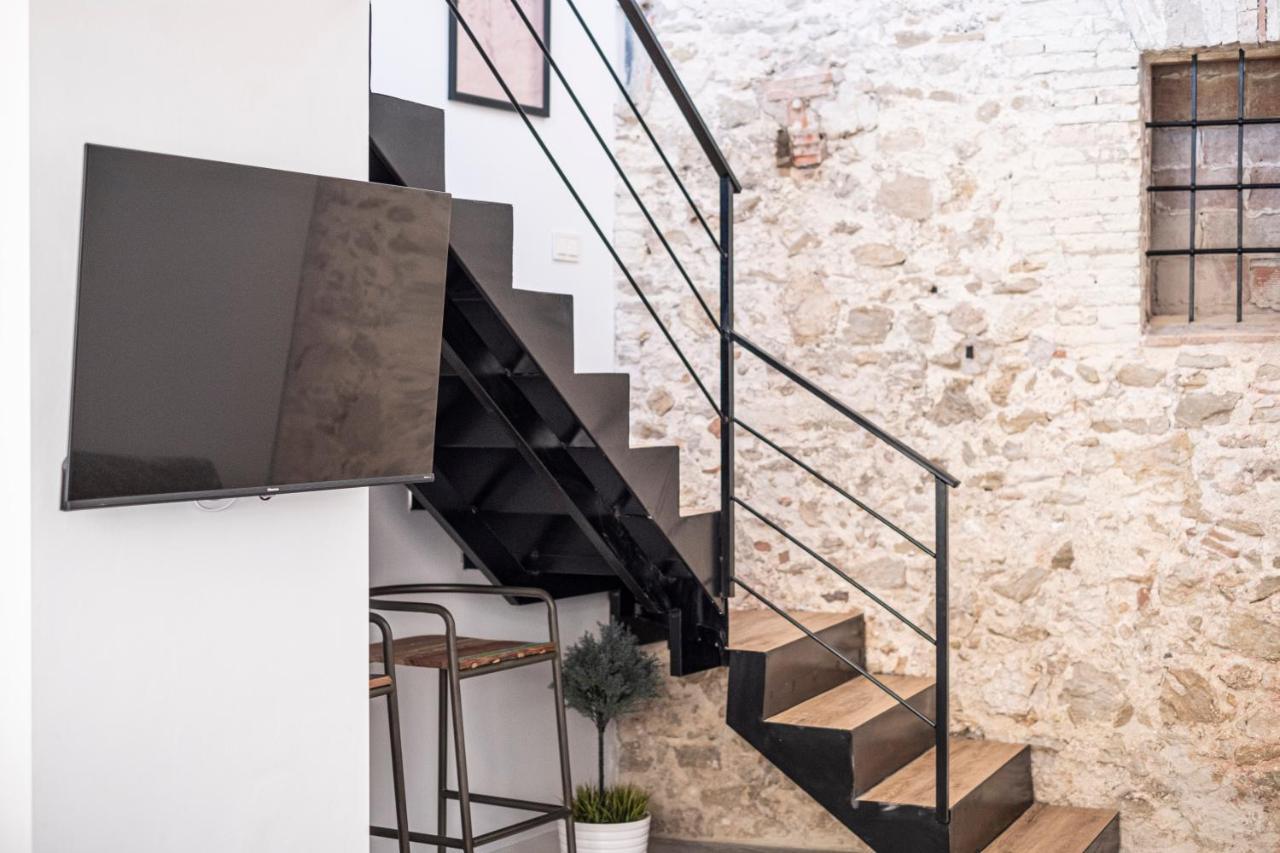 Apartamentos Bocairenthomes, En Pleno Centro De Bocairent, Con Pequena Piscina Y Parking Privado Eksteriør billede