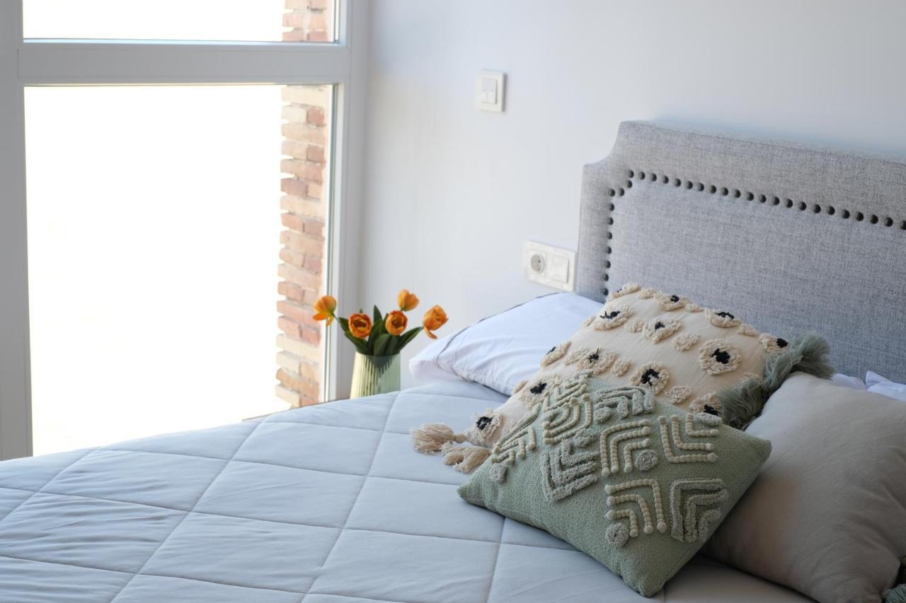 Apartamentos Bocairenthomes, En Pleno Centro De Bocairent, Con Pequena Piscina Y Parking Privado Eksteriør billede