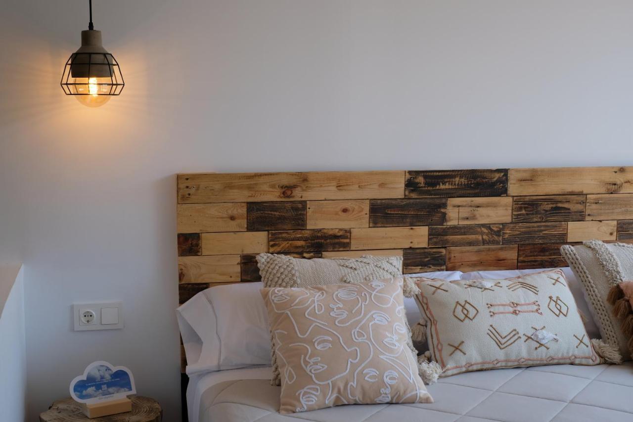 Apartamentos Bocairenthomes, En Pleno Centro De Bocairent, Con Pequena Piscina Y Parking Privado Eksteriør billede