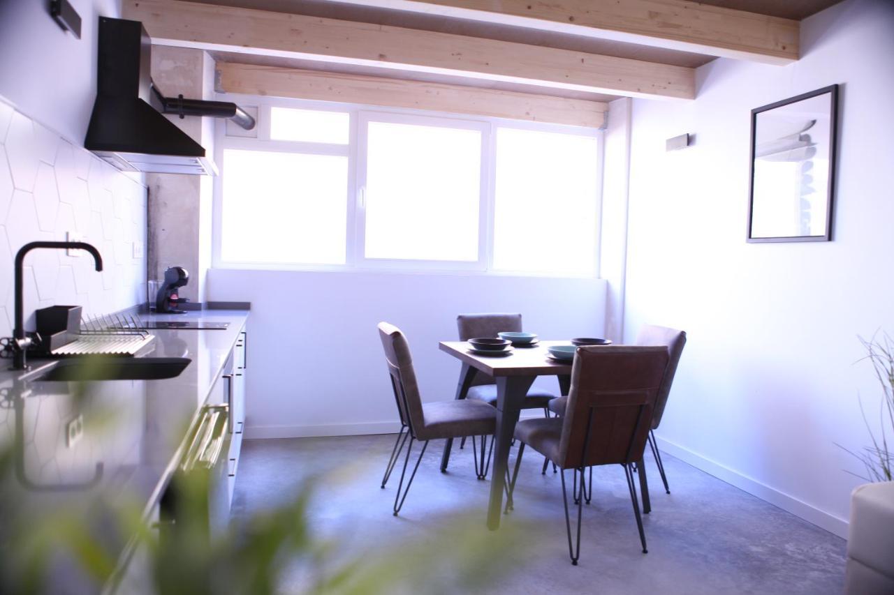 Apartamentos Bocairenthomes, En Pleno Centro De Bocairent, Con Pequena Piscina Y Parking Privado Eksteriør billede