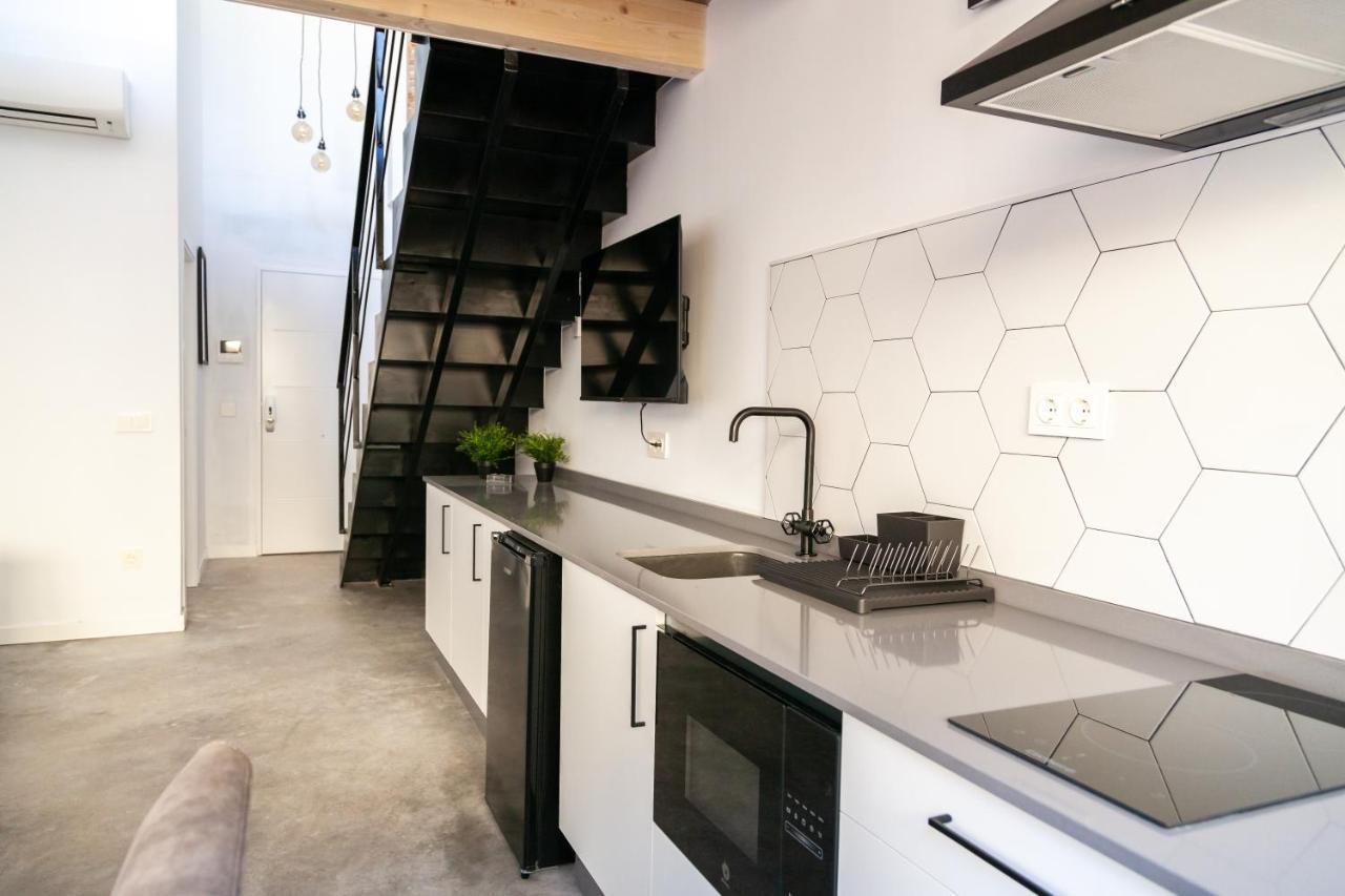 Apartamentos Bocairenthomes, En Pleno Centro De Bocairent, Con Pequena Piscina Y Parking Privado Eksteriør billede
