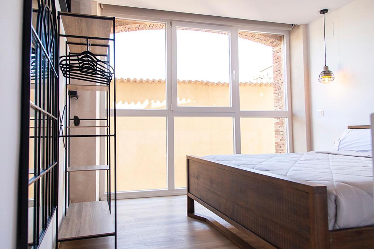 Apartamentos Bocairenthomes, En Pleno Centro De Bocairent, Con Pequena Piscina Y Parking Privado Eksteriør billede
