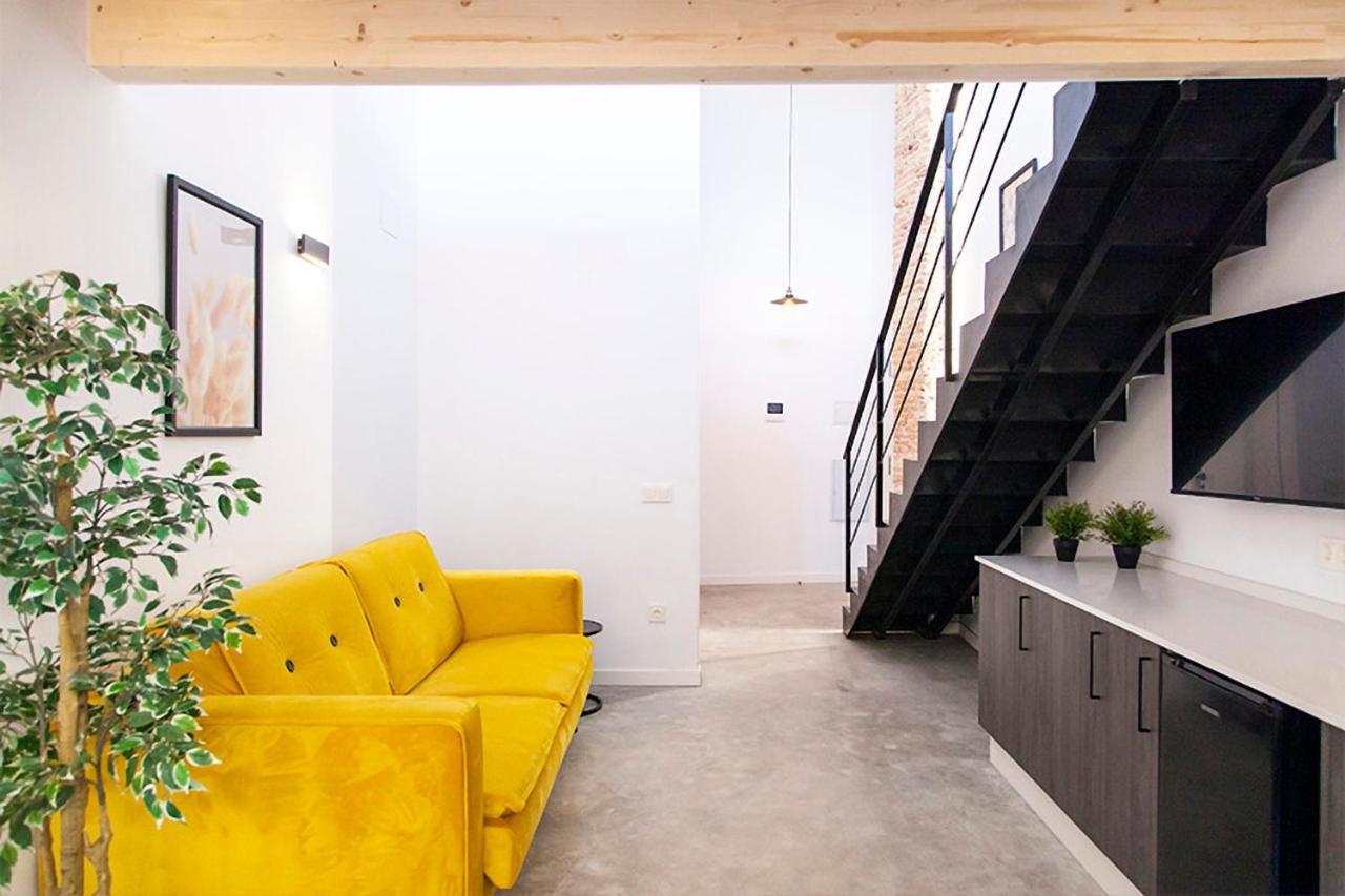 Apartamentos Bocairenthomes, En Pleno Centro De Bocairent, Con Pequena Piscina Y Parking Privado Eksteriør billede